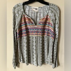 SAVANNA JANE Boho Olive w/ Embroidered Patterned Blouse